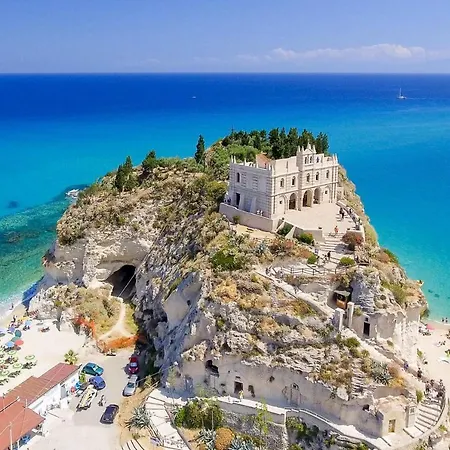 Vicolo18 * Tropea