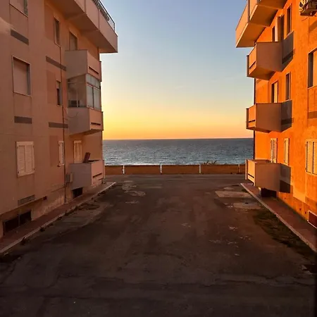 Vicolo18 *